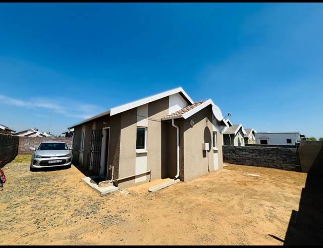 3 BEDROOM HOUSE FOR SALE IN WINDMILL PARK